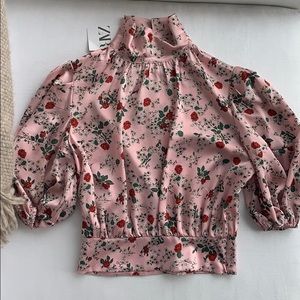 Pink Floral Puff Sleeve Top
